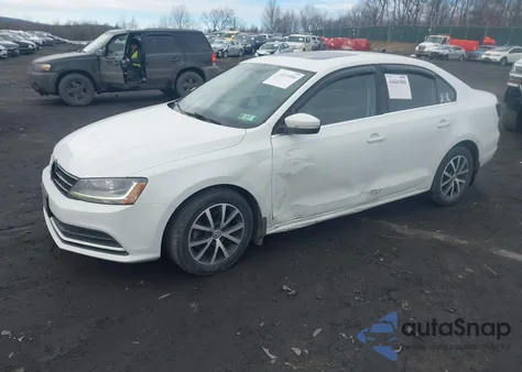 2017 Volkswagen Jetta 1.4T Se z USA, uszkodzony, nr VIN 3VWDB7AJ9HM359879